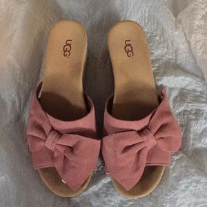 Ugg sandal